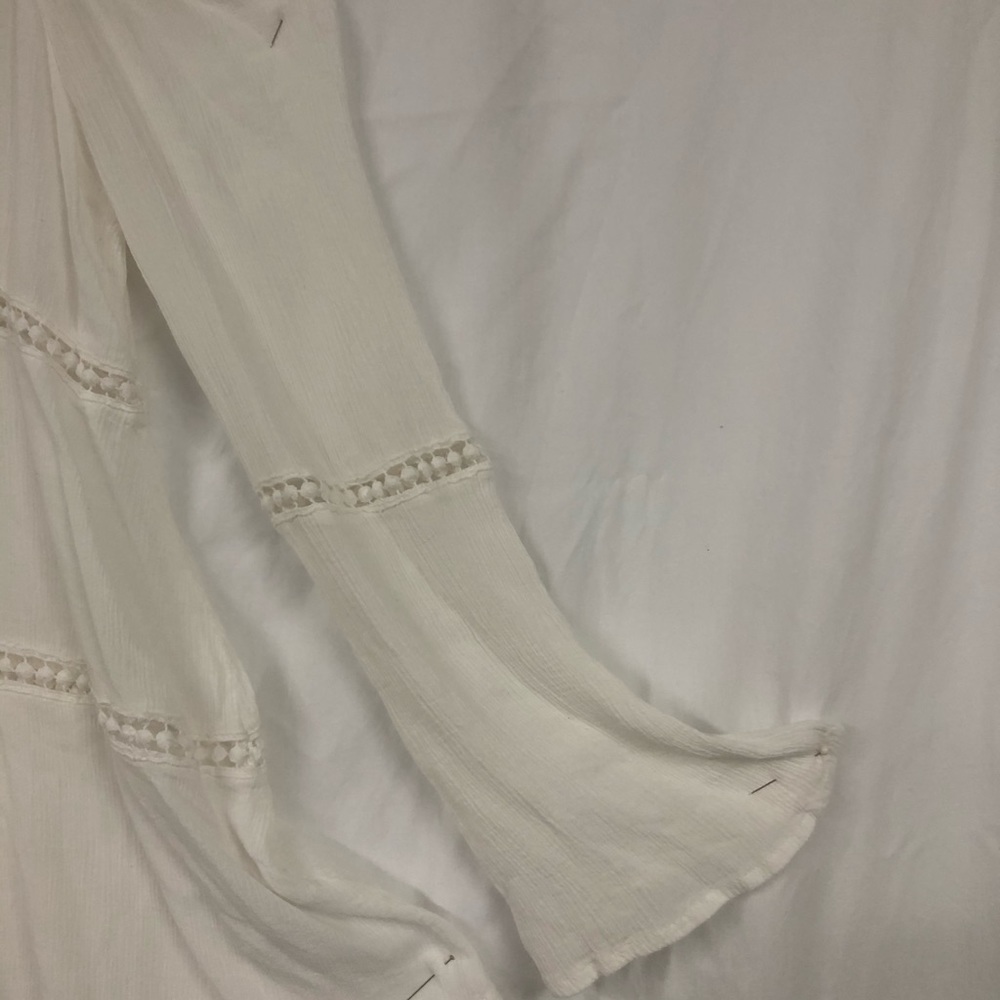 Top - Picture 2 of 3